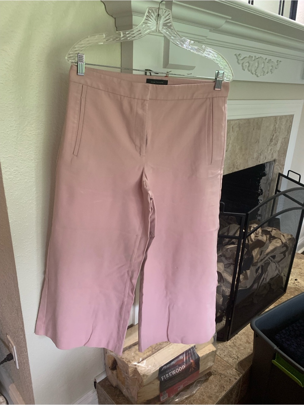Ann Taylor Blush Wide-Leg Cropped Trousers